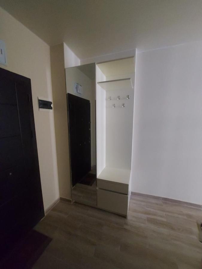 Andrew'S 2 Rooms Apartment In Batumi Ანდრიას 2 Ოთახიანი Აპარტამენტი Ბათუმში Екстериор снимка